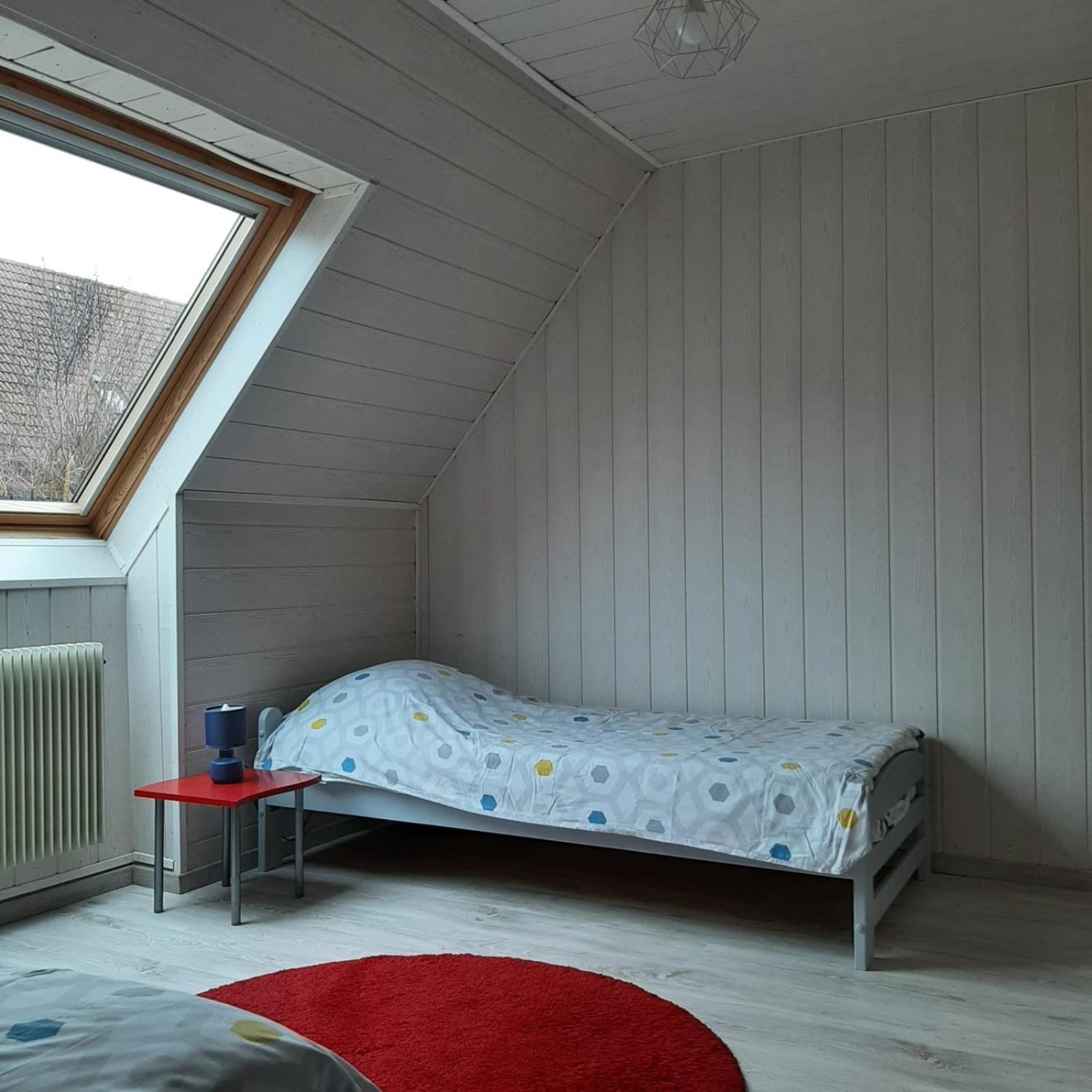 Md 52 - Charmante Maison Avec Terrasse *